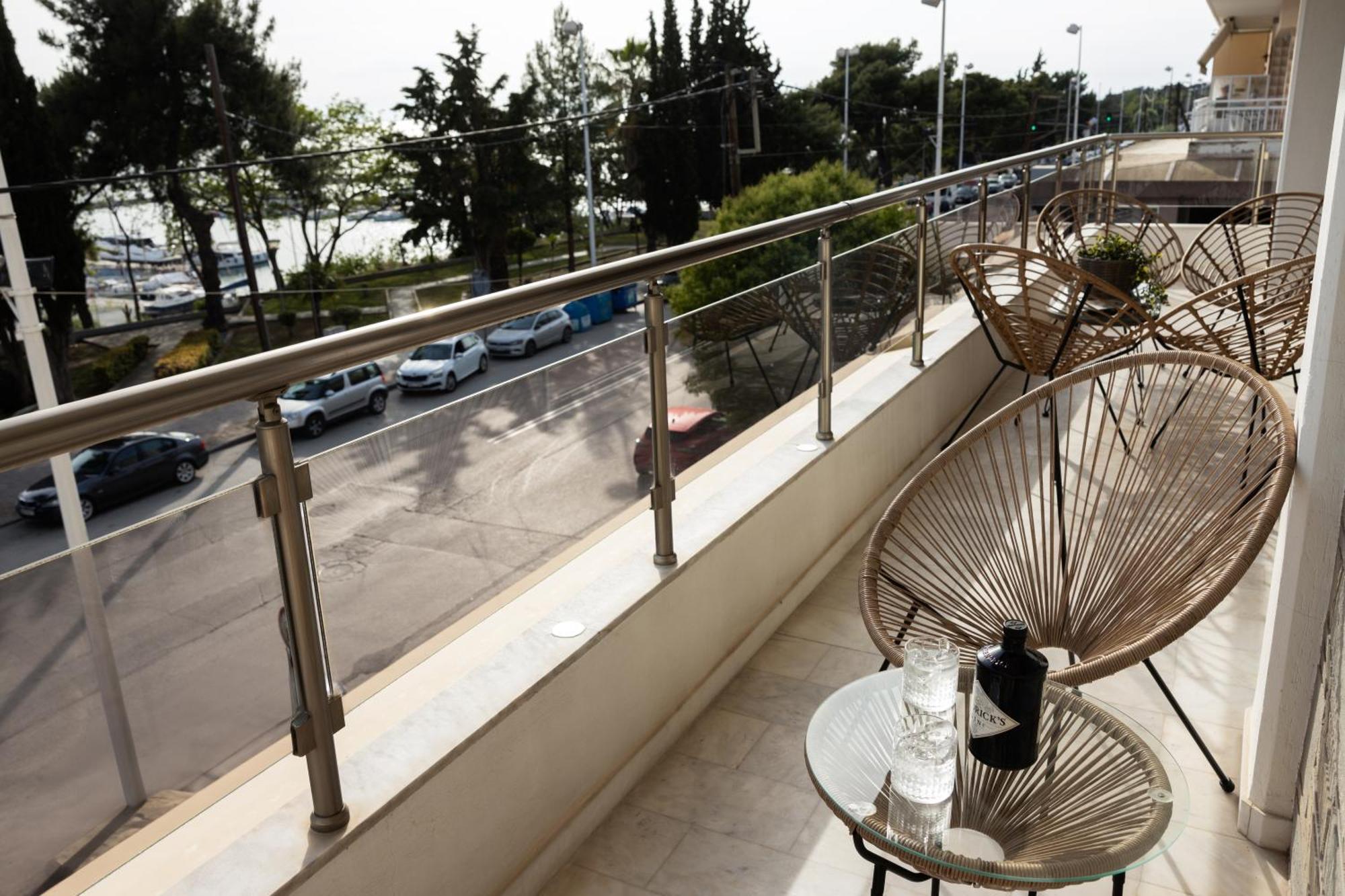 Champagne Sea View Apartment By Binobi! Θεσσαλονίκη Εξωτερικό φωτογραφία